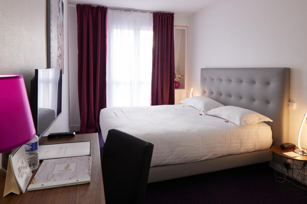 Hotel Le Beffroi Dreux Eksteriør billede