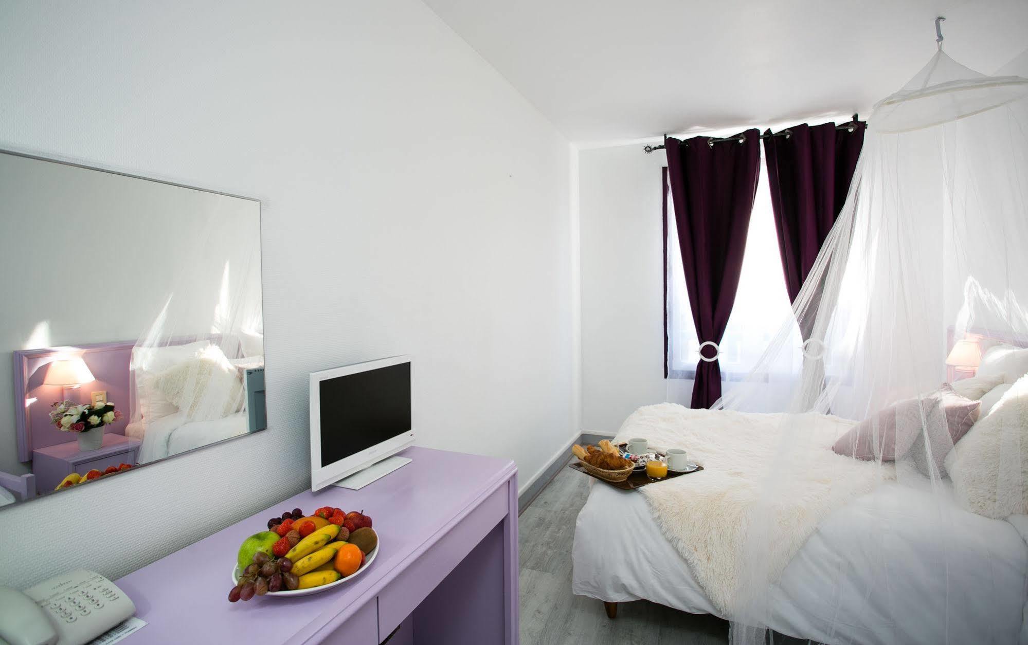 Hotel Le Beffroi Dreux Eksteriør billede